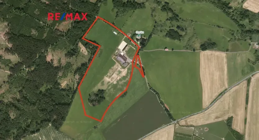 Prodej zemědělského objektu, Spálené Poříčí, 164000 m2