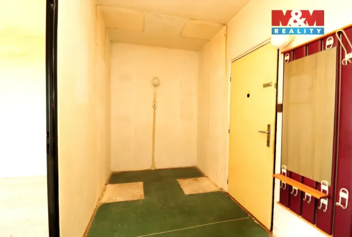 Prodej bytu 2+1, Karlovy Vary - Stará Role, Dvořákova, 58 m2