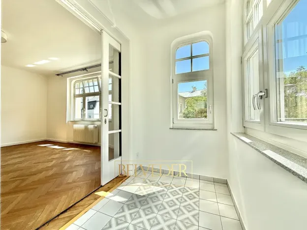 Pronájem atypického bytu, Teplice, J. V. Sládka, 134 m2