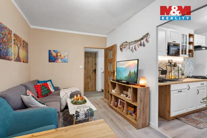 Prodej bytu 2+1, Semily - Podmoklice, Jižní, 55 m2