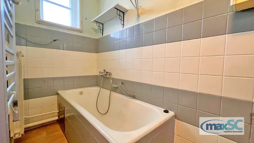 Pronájem rodinného domu, Holice, Staroholická, 143 m2