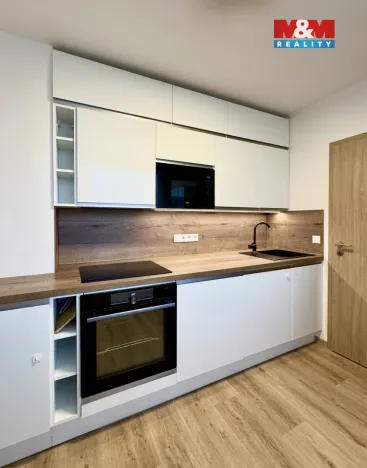 Pronájem bytu 2+1, Praha - Vršovice, Turkmenská, 51 m2