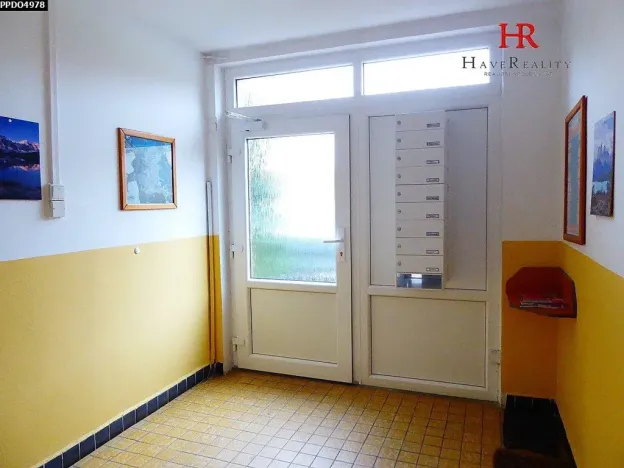 Pronájem bytu 1+1, Bystřice, Družstevní, 37 m2