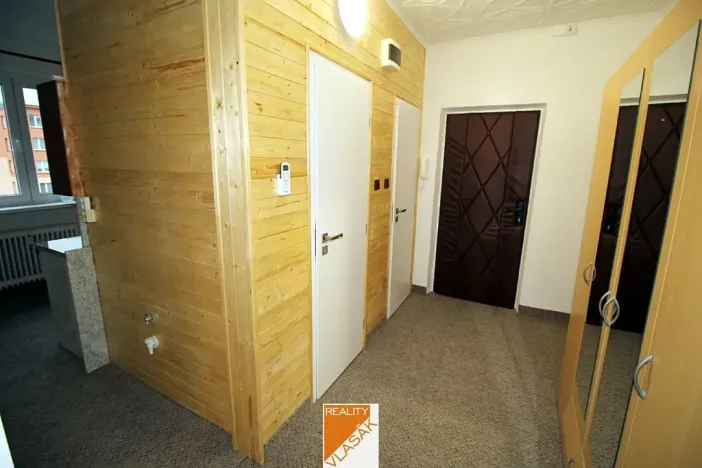 Pronájem bytu 2+1, Kadaň, Chomutovská, 56 m2