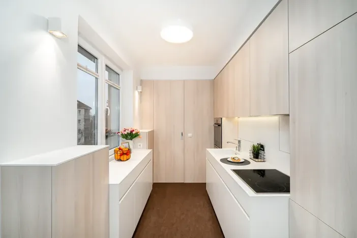 Pronájem bytu 3+1, Praha - Čakovice, Úslavská, 76 m2