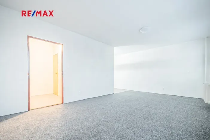 Prodej bytu 1+kk, Kladno, Americká, 34 m2