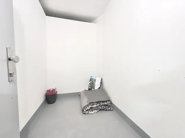 Pronájem skladu, Praha - Vršovice, Petrohradská, 3 m2