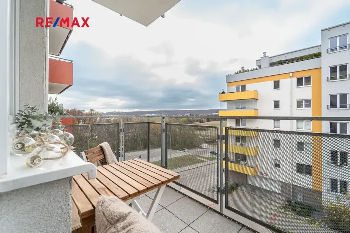 Pronájem bytu 2+kk, Brno, Listnatá, 45 m2