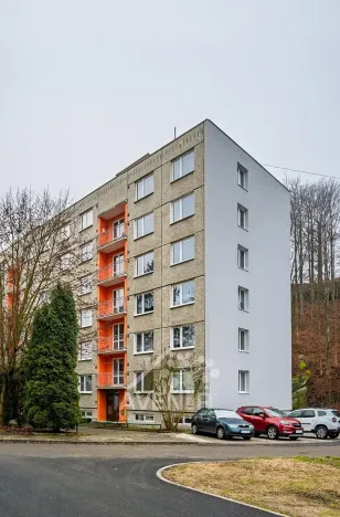 Prodej bytu 2+kk, Desná, Krátká, 32 m2