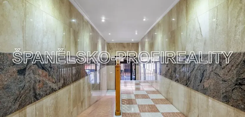 Prodej bytu 3+kk, Alicante, Španělsko, 92 m2