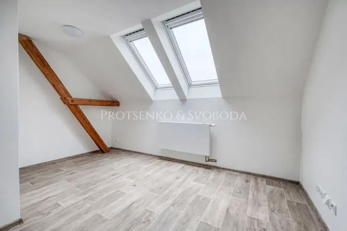 Prodej apartmánu, Prosečné, 349 m2