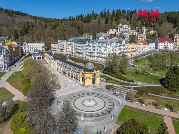 Pronájem obchodního prostoru, Mariánské Lázně, Masarykova, 101 m2