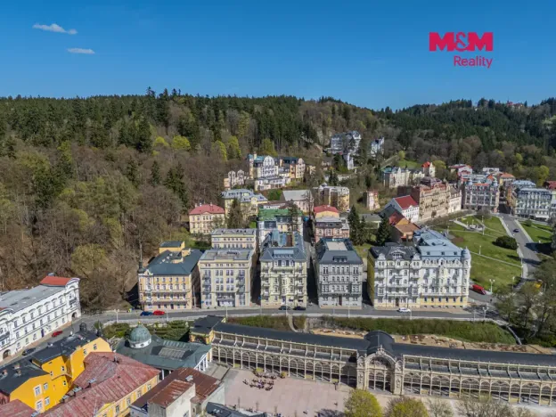 Pronájem obchodního prostoru, Mariánské Lázně, Masarykova, 101 m2