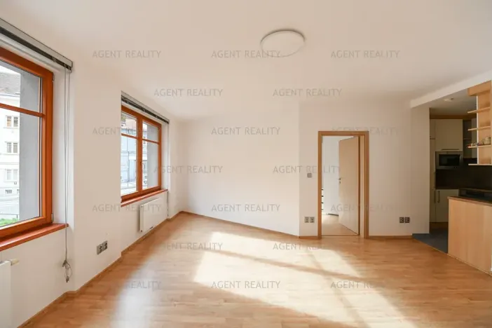 Pronájem bytu 3+kk, Praha - Břevnov, Za Strahovem, 56 m2