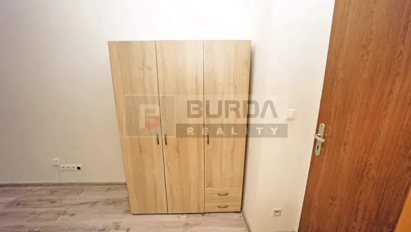 Pronájem bytu 1+kk, Neratovice, 19 m2