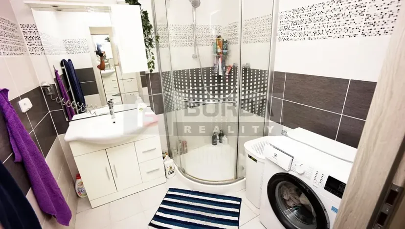 Prodej bytu 3+1, Neratovice, 68 m2