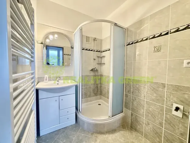 Prodej bytu 3+1, Zlín, Slovenská, 81 m2