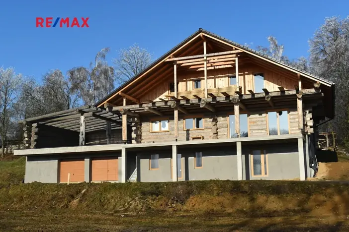 Prodej rodinného domu, Vyskytná nad Jihlavou, 440 m2