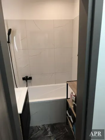 Prodej bytu 3+1, Uherský Brod, Obchodní, 70 m2