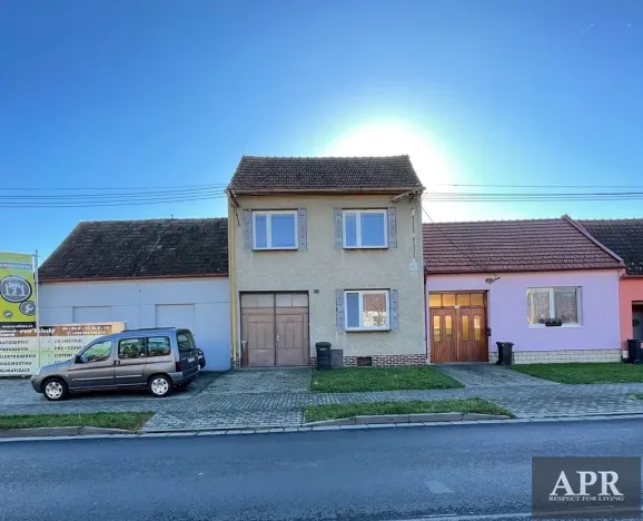 Prodej rodinného domu, Šumice, 172 m2