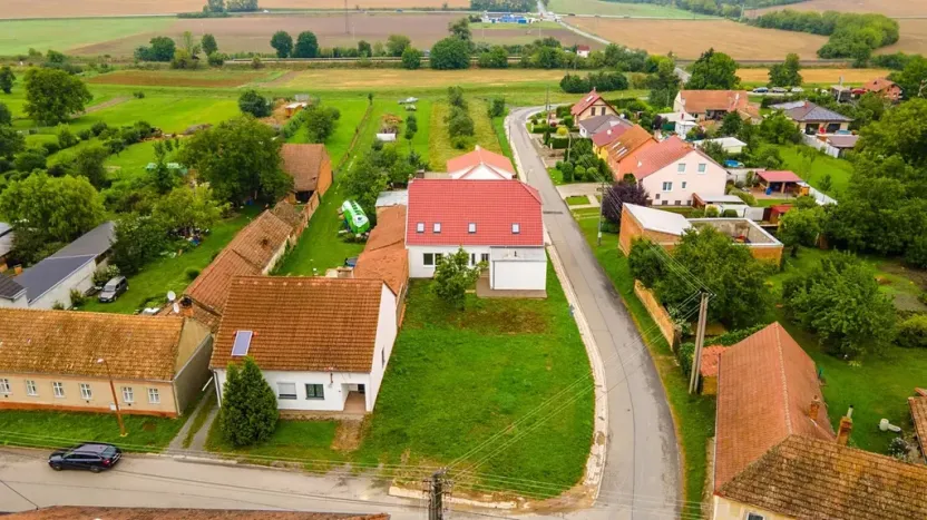 Prodej rodinného domu, Bučovice, 411 m2