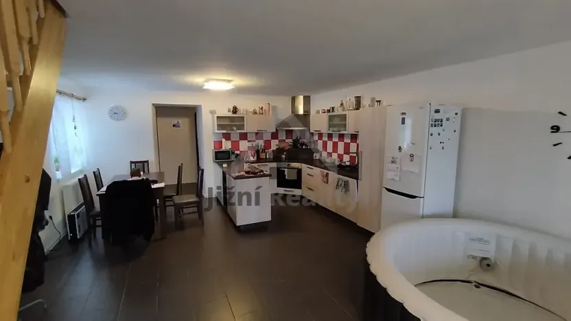 Prodej rodinného domu, Trhové Sviny, Rejta, 500 m2