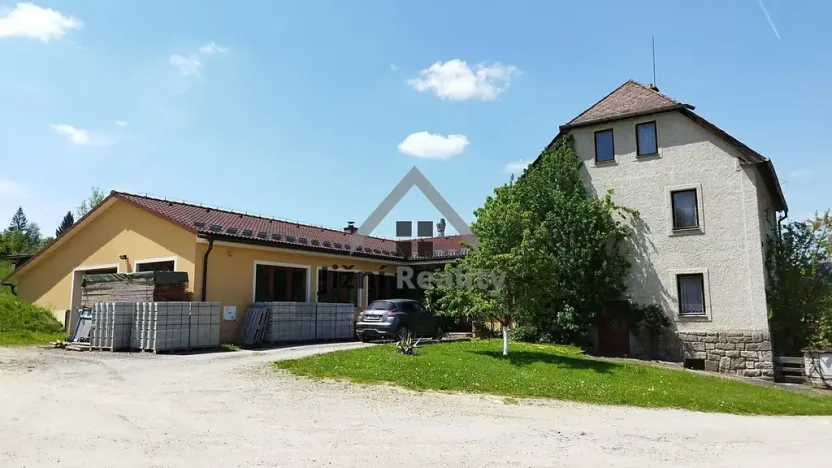 Prodej rodinného domu, Vyšší Brod, 550 m2
