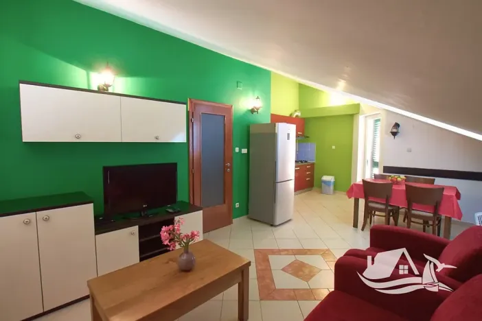 Prodej vícegeneračního domu, Vodice, Chorvatsko, 1230 m2