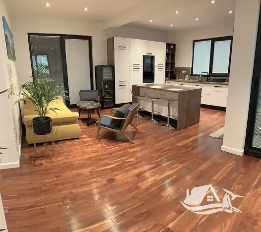 Prodej vily, Makarska, Chorvatsko, 360 m2