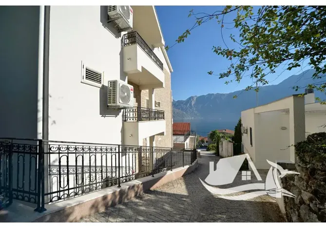 Prodej bytu 3+kk, Kotor, Černá Hora, 140 m2