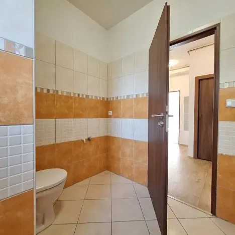 Pronájem bytu 2+kk, Praha - Strašnice, Černokostelecká, 47 m2