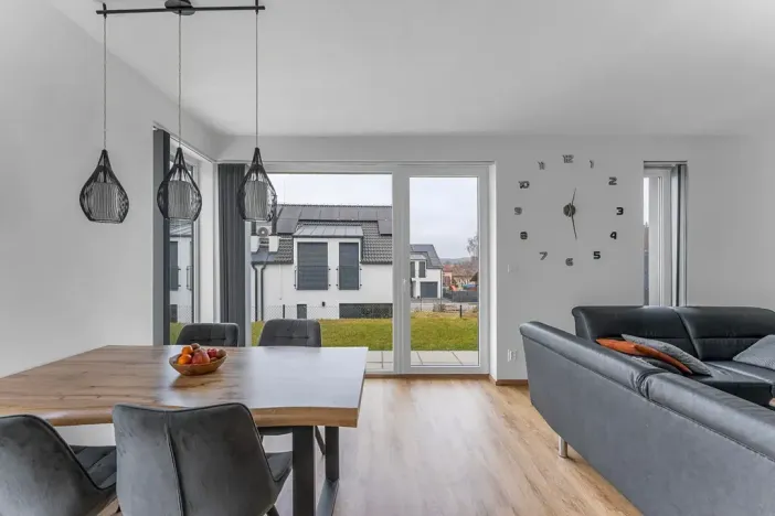 Prodej rodinného domu, Chocerady, 163 m2