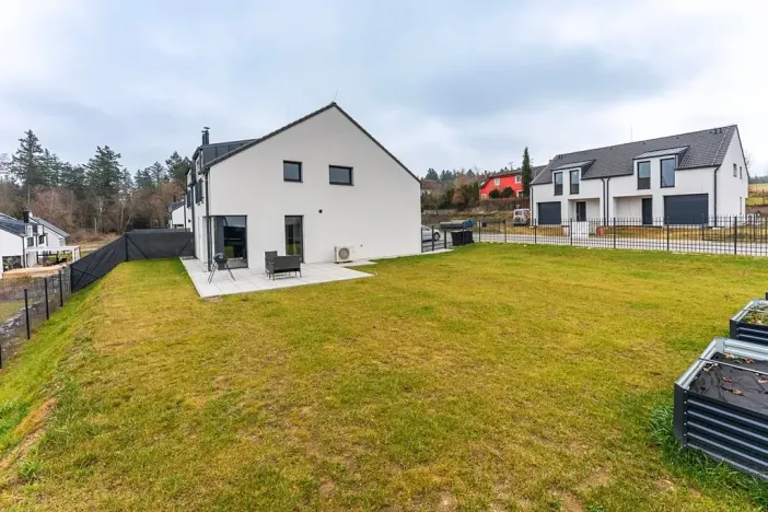 Prodej rodinného domu, Chocerady, 163 m2