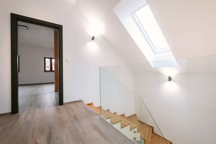 Prodej rodinného domu, Hamry, 200 m2