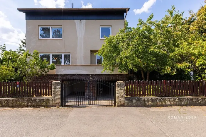 Prodej vícegeneračního domu, Praha - Záběhlice, Střemchová, 348 m2