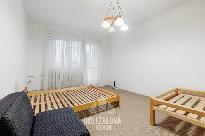 Pronájem bytu 1+1, Jihlava, U Hřbitova, 42 m2