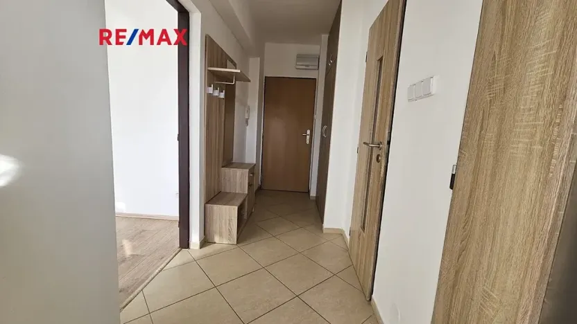 Pronájem bytu 1+1, Kolín, Dělnická, 31 m2