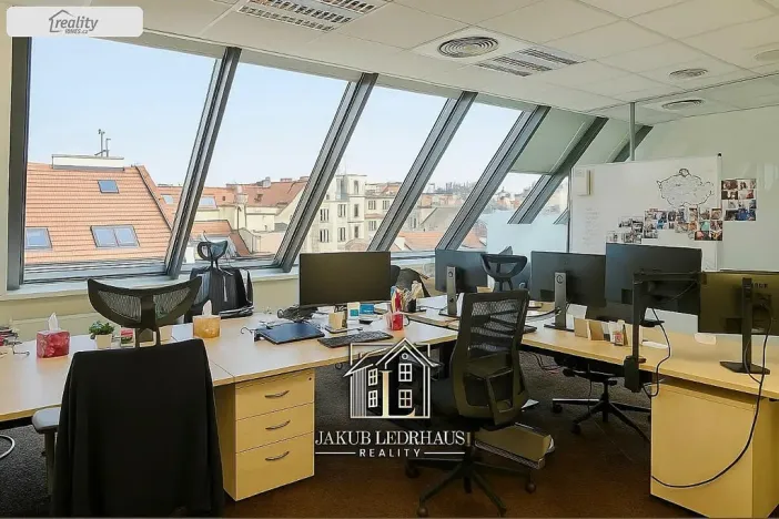 Pronájem kanceláře, Praha - Nové Město, Vladislavova, 977 m2
