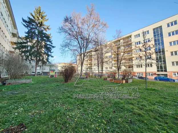 Prodej bytu 2+kk, Praha - Vršovice, Kišiněvská, 48 m2