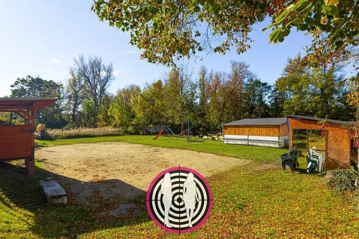 Prodej chaty, Praha, Menclova, 25 m2