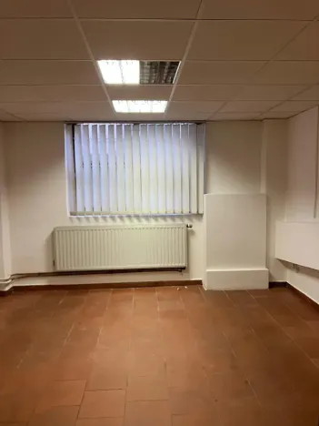 Pronájem kanceláře, Praha - Bubeneč, Národní obrany, 34 m2