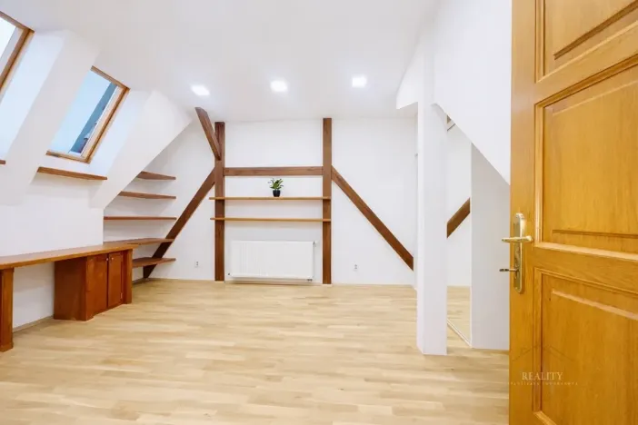 Prodej bytu 4+kk, Praha - Staré Město, Králodvorská, 158 m2