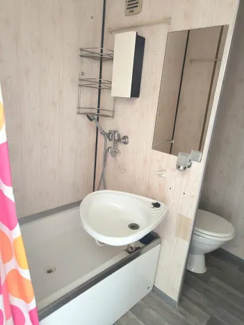 Pronájem bytu 1+1, Děčín, Na Pěšině, 33 m2