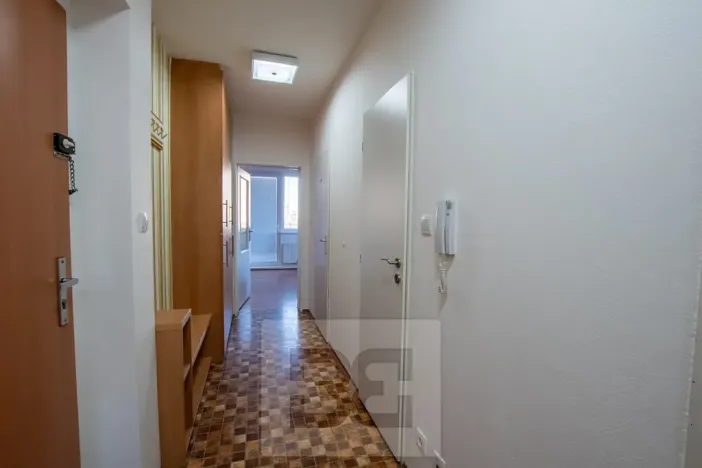 Pronájem bytu 2+kk, Praha - Troja, Hnězdenská, 52 m2