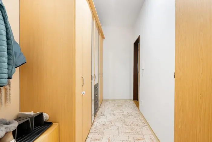 Prodej bytu 1+kk, Beroun, Náměstí Joachima Barranda, 42 m2
