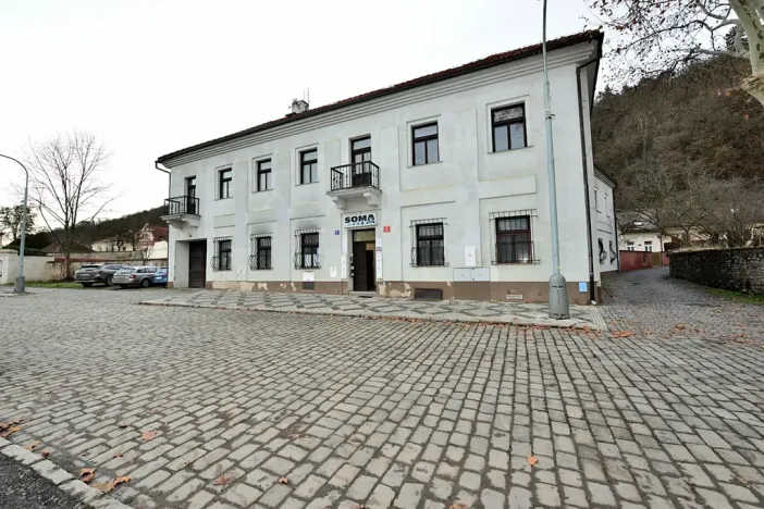 Pronájem kanceláře, Praha - Malá Chuchle, Zbraslavská, 87 m2