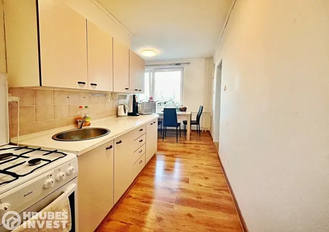 Pronájem bytu 3+1, Pardubice, Na Drážce, 63 m2