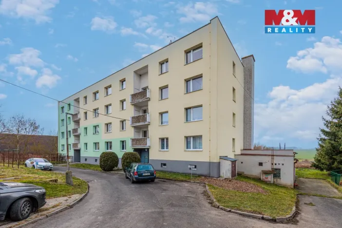 Prodej bytu 1+1, Cheb - Střížov, 37 m2