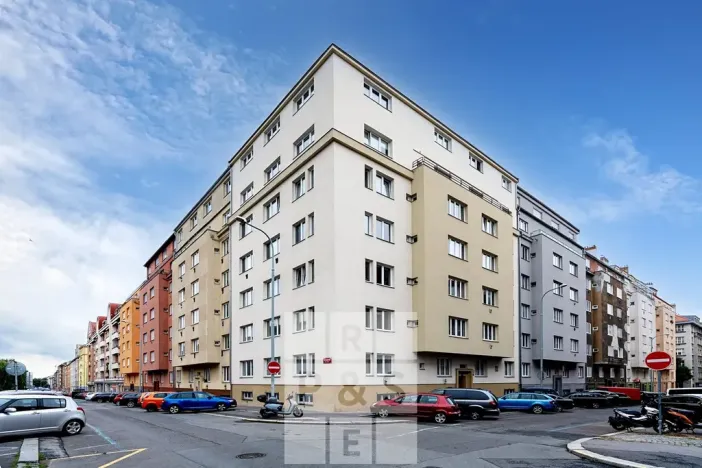 Prodej bytu 4+kk, Praha - Žižkov, Viklefova, 100 m2