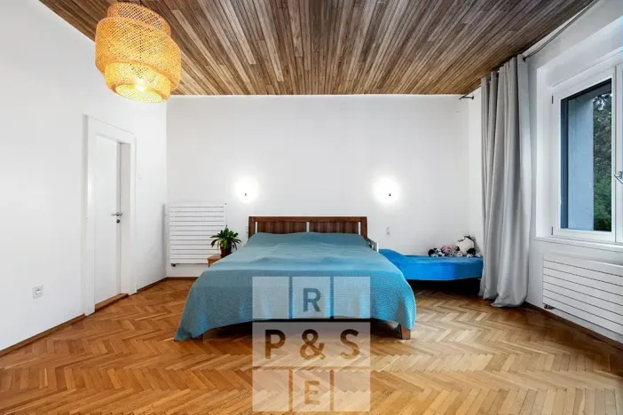 Prodej bytu 3+1, Praha - Smíchov, Nad Laurovou, 98 m2